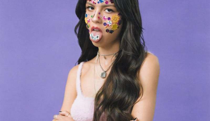 Olivia Rodrigo: Happier é o não-single feminino mais transmitido do Spotify