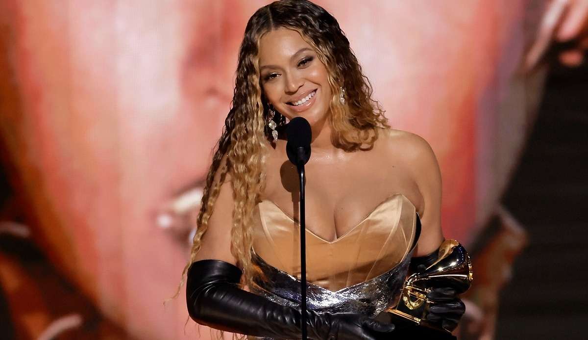Grammy Awards 2023: Beyoncé vence a categoria 'Melhor Álbum de Dança/Música Eletrônica” e se torna a artista mais premiada na história do Grammy Lorena Bueri