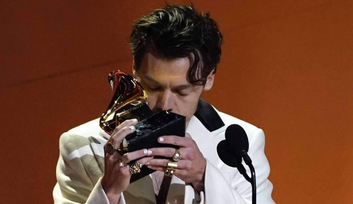 Grammy Awards 2023: Harry Styles vence a categoria 'Melhor Álbum Pop Vocal' com 'Harry’s House' 