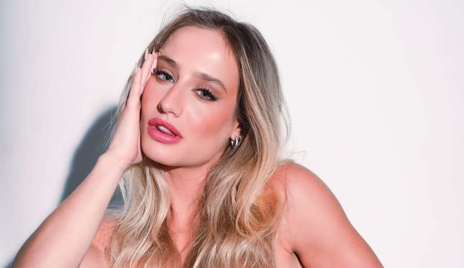Bruna Griphao se lança como cantora com single 'Bandida'