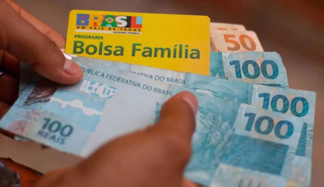 Ministro do Desenvolvimento Social, Wellington Dias, delata possível fraude no programa Bolsa Família Lorena Bueri