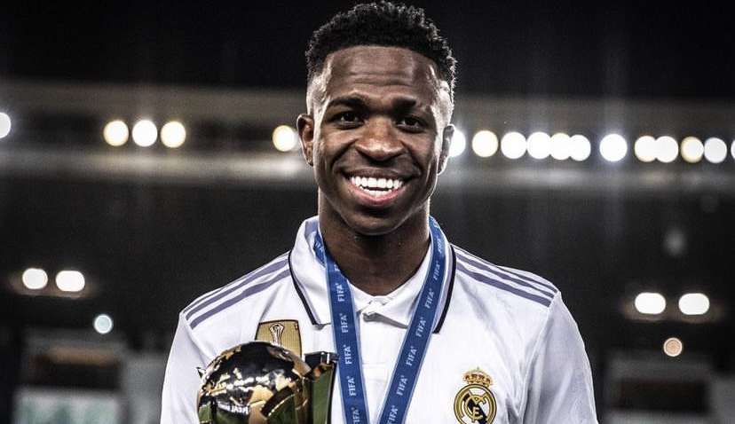 Vinicius Junior faz dois, e Real Madrid é campeão mundial