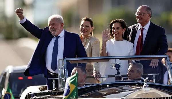 Flávio Dino afirma que havia um plano para matar o presidente Lula no dia da posse  Lorena Bueri