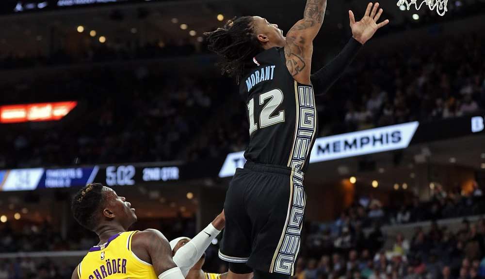 Lakers perde para Grizzlies sem LeBron e deixa escapar chance de entrar no Play-In