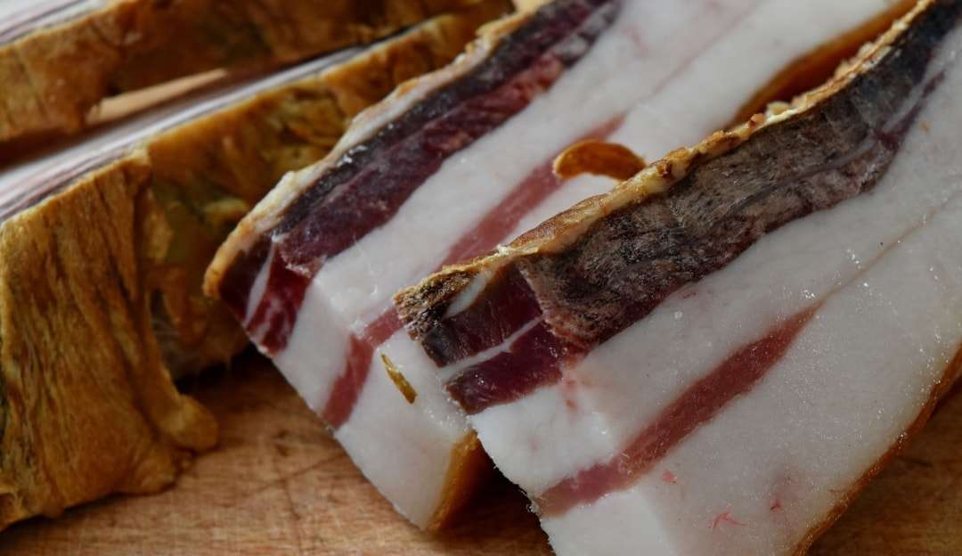 Nova lei define o que pode ser chamado de bacon nos produtos comercializados Lorena Bueri