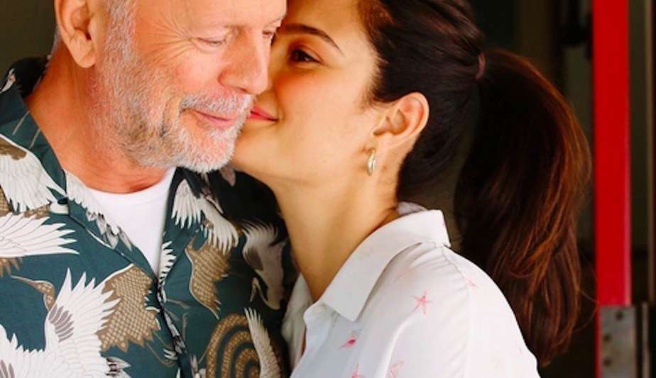 Esposa de Bruce Willis pede que respeitem o espaço do marido após diagnóstico de demência  Lorena Bueri