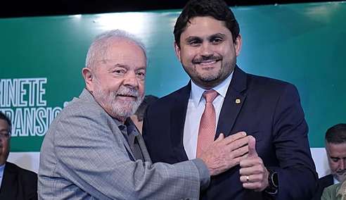 Lula encontra Juscelino Filho para discutir denúncias sobre uso indevido de dinheiro público 