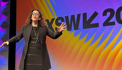 CEO Amy Webb fala sobre futuro da Internet “Podemos ter sistemas de IA mil vezes mais poderosos”