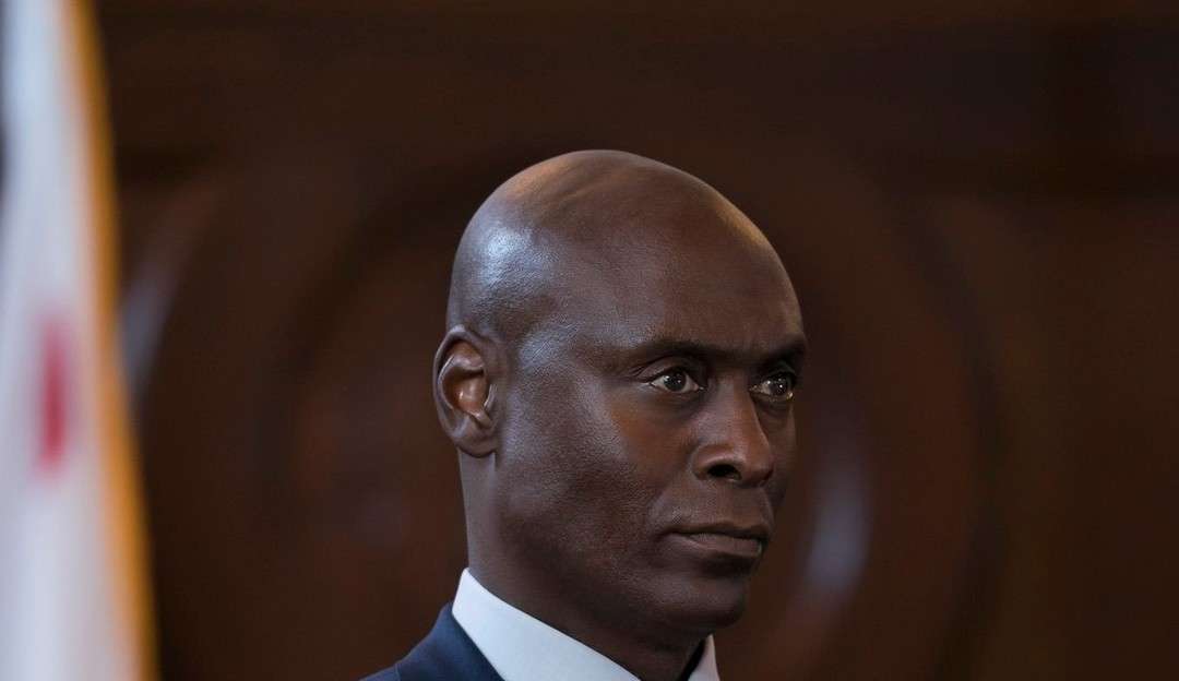 Ator Lance Reddick de “The Wire“ morre aos 60 anos