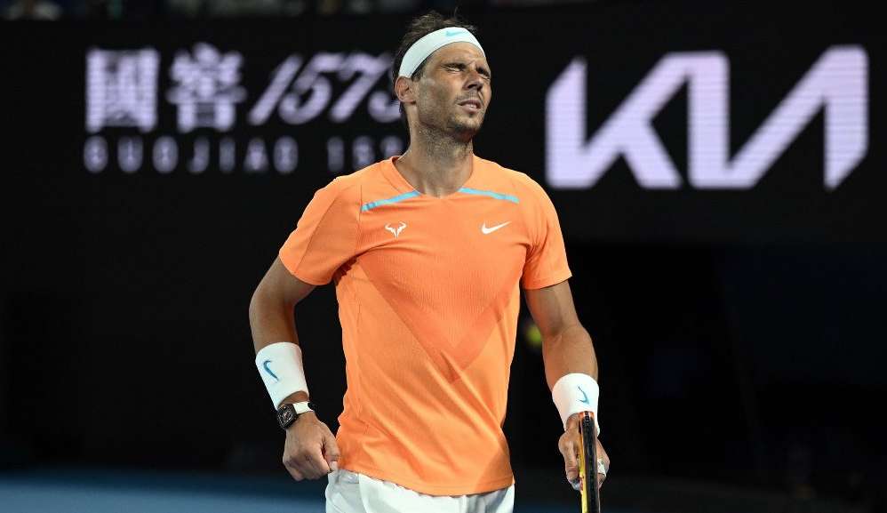Rafael Nadal fica de fora do top 10 do tênis pela primeira vez em 18 anos