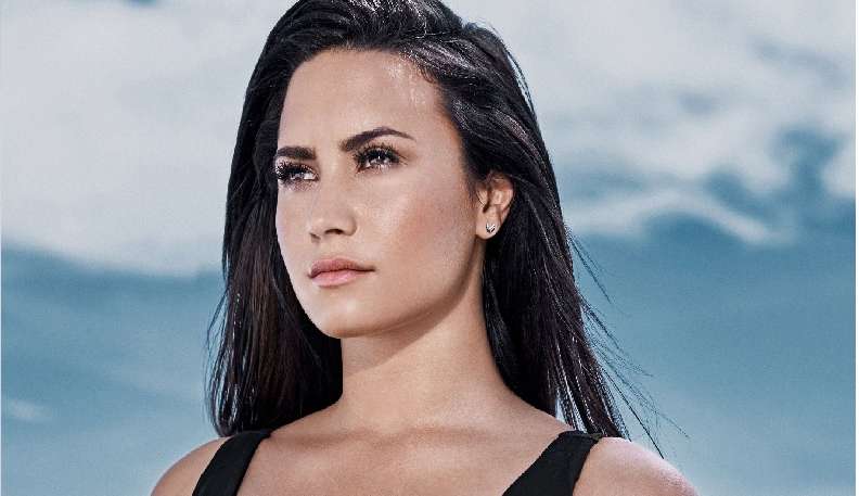 Demi Lovato lançará nova versão de seu sucesso 'Heart Attack'