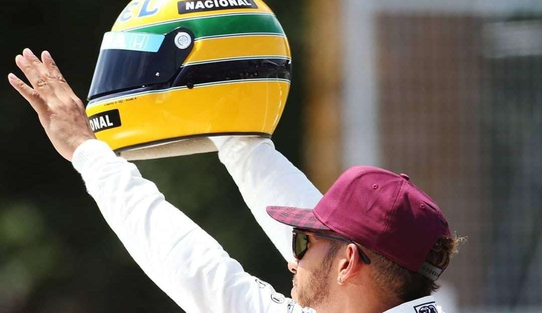 Lewis Hamilton presta homenagem a Ayrton Senna