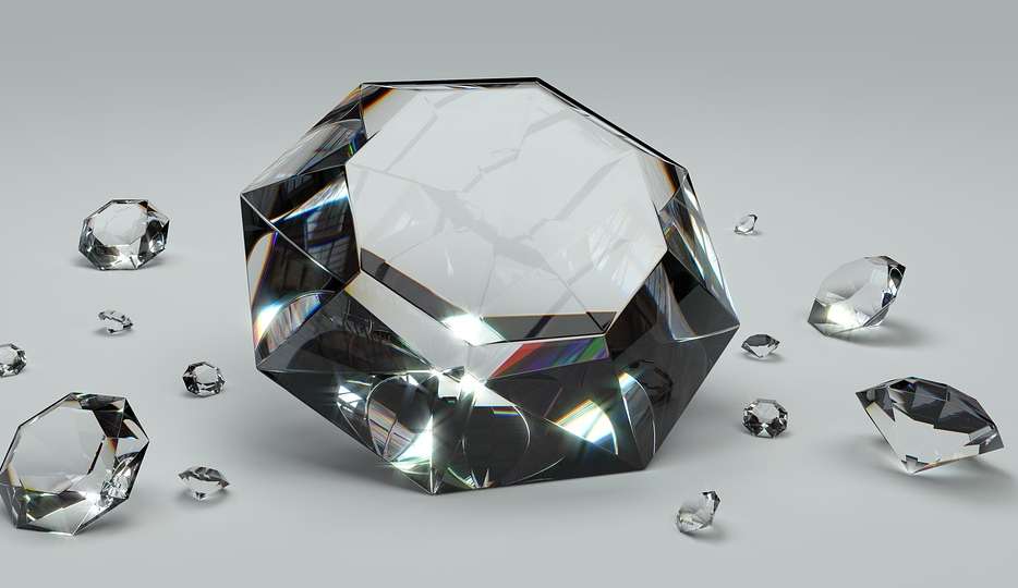 Empresas investem na produção de diamantes por meio de tecnologia de redução de CO2