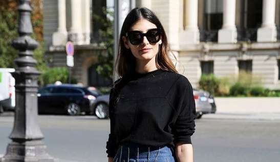 Saias jeans midi e longas são a mais nova tendência para 2023 Lorena Bueri