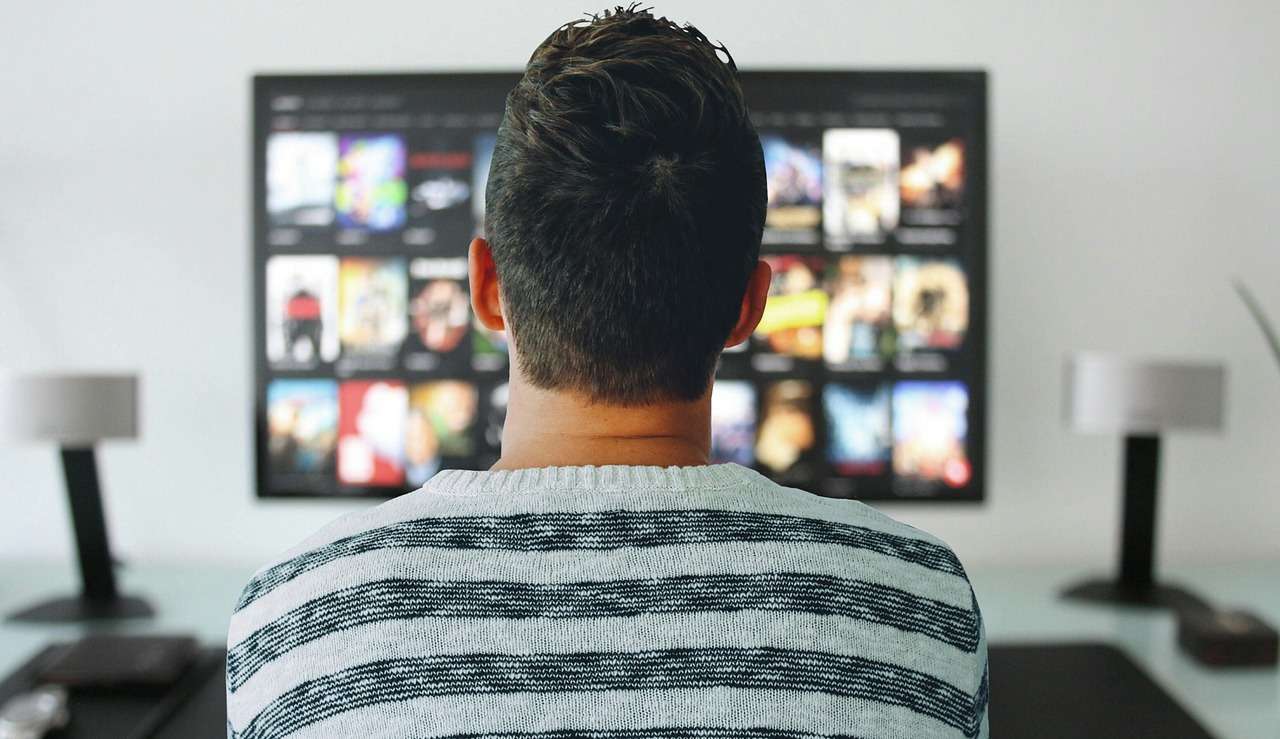 Canais Fast crescem como opção nas TVs conectadas