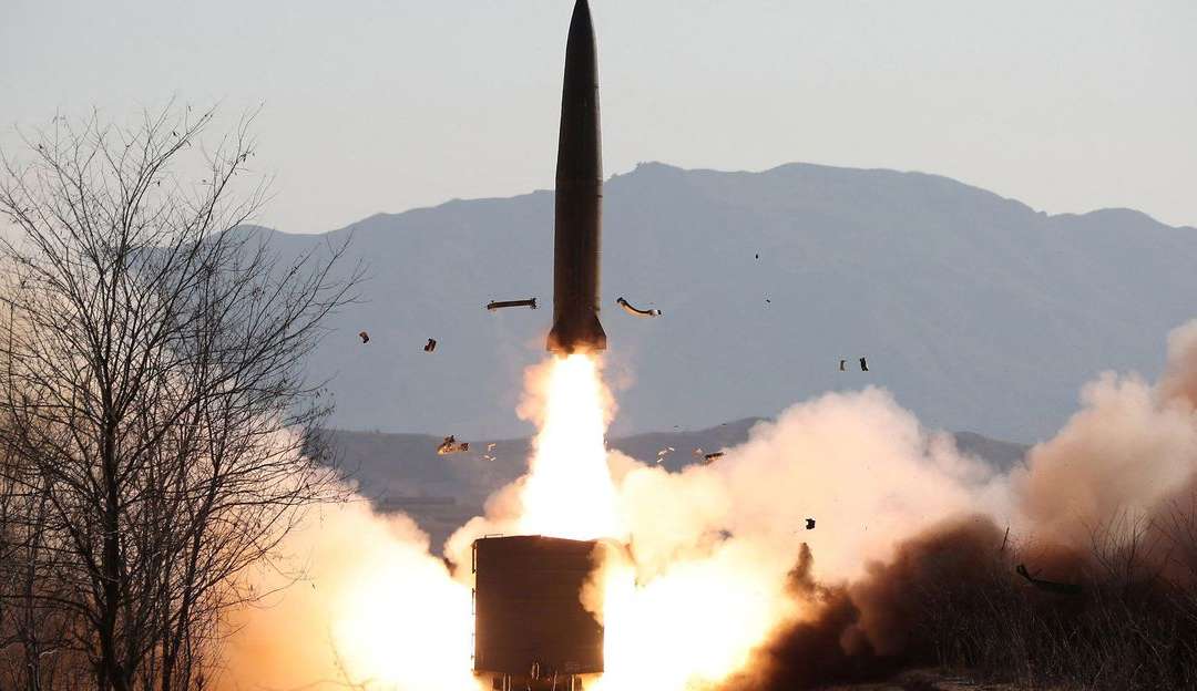 Coreia do Sul dispara mísseis balísticos em direção ao mar do Japão