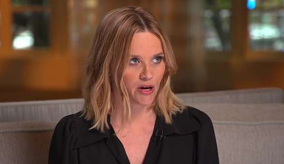Reese Witherspoon oficializa divórcio e alega “diferenças irreconciliáveis” Lorena Bueri