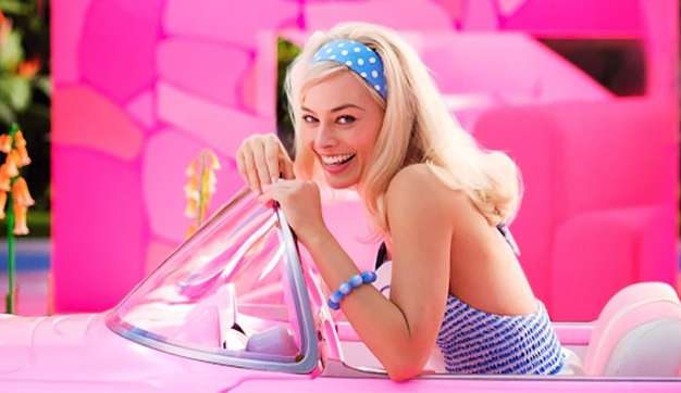 Warner divulga trailer oficial do live-action de 'Barbie' Lorena Bueri