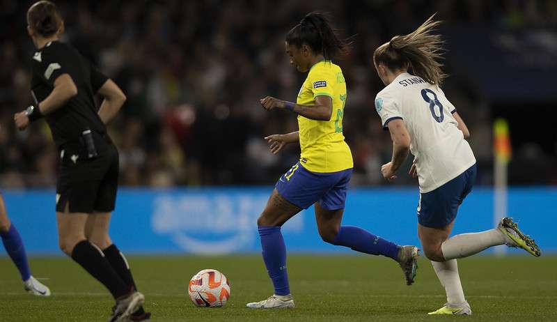Seleção Brasileira Feminina perde nos pênaltis pela Inglaterra na 'Finalíssima' Lorena Bueri