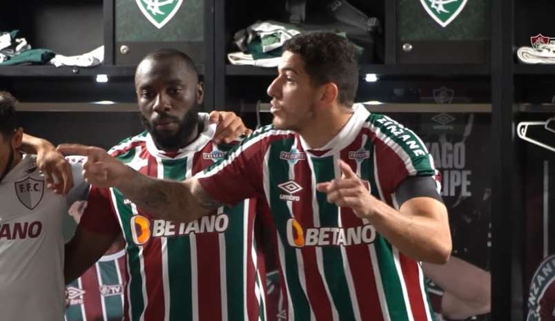 Veja o clima do vestiário no Fluminense antes e depois da final do Carioca Lorena Bueri