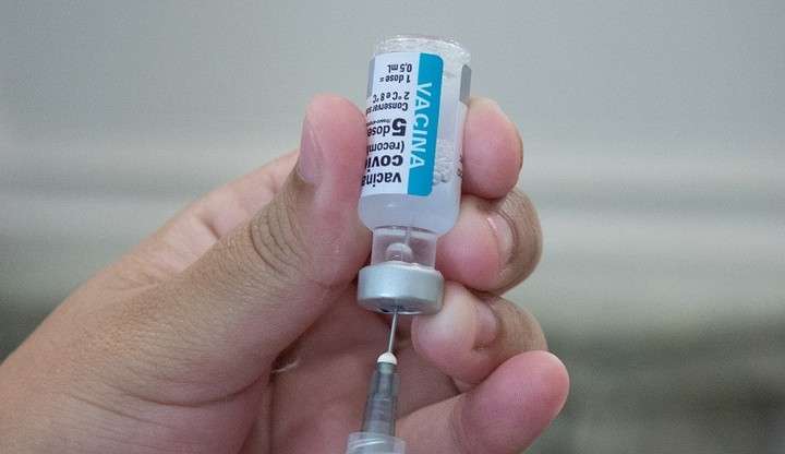 Suspensa no Brasil a produção do imunizante AstraZeneca