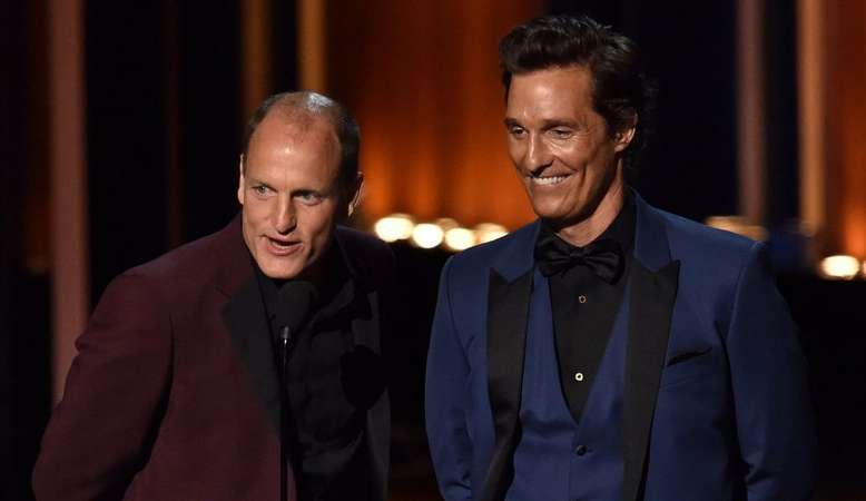 Matthew McConaughey assegura que Woody Harrelson pode ser seu irmão biológico