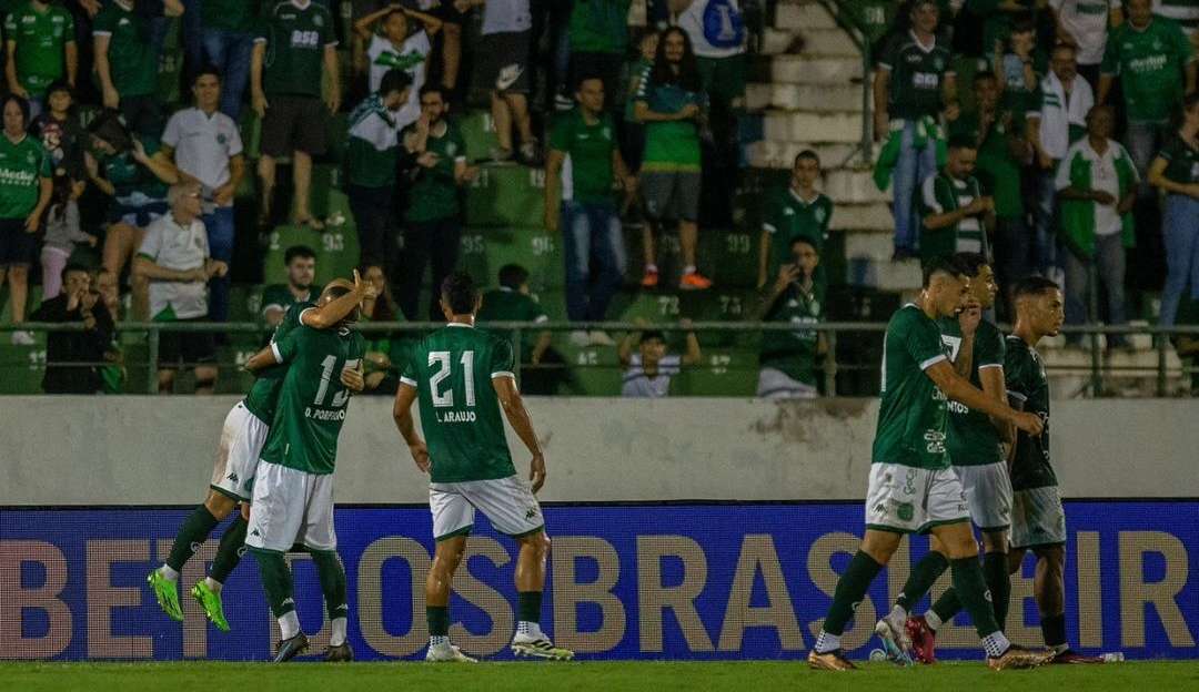 Guarani vence Avaí em primeiro jogo da série B do Campeonato Brasileiro Lorena Bueri