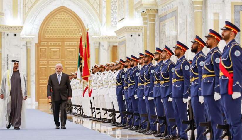 Presidente Lula faz visita aos Emirados Árabes após passagem pela China