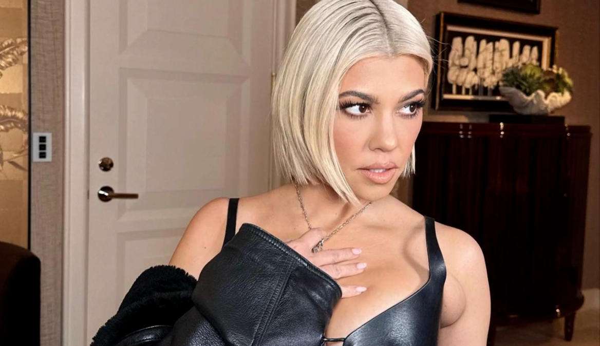 Kourtney Kardashian manda suposta indireta para ex de Travis Barker