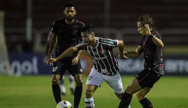 Fluminense X Athletico: estatísticas e escalações Lorena Bueri