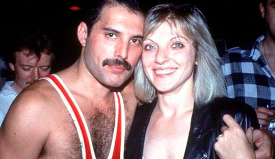 Ex-namorada de Freddie Mercury receberá valor milionário de herança