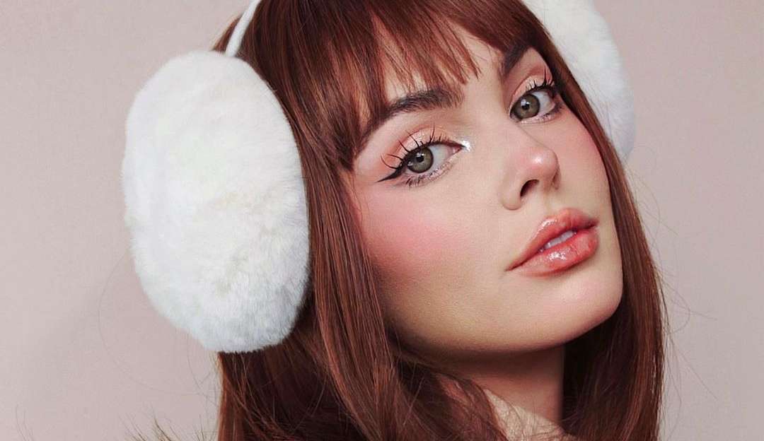 Cold girl makeup: trend do TikTok é aposta para glow do inverno Lorena Bueri