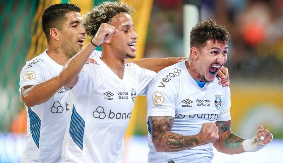 Grêmio vence o Cuiabá pelo brasileirão Lorena Bueri