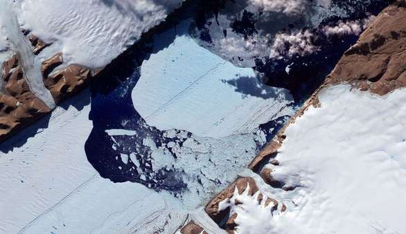 Na Groenlândia, geleira derrete em contato com marés; Nasa estuda ação desconhecida Lorena Bueri