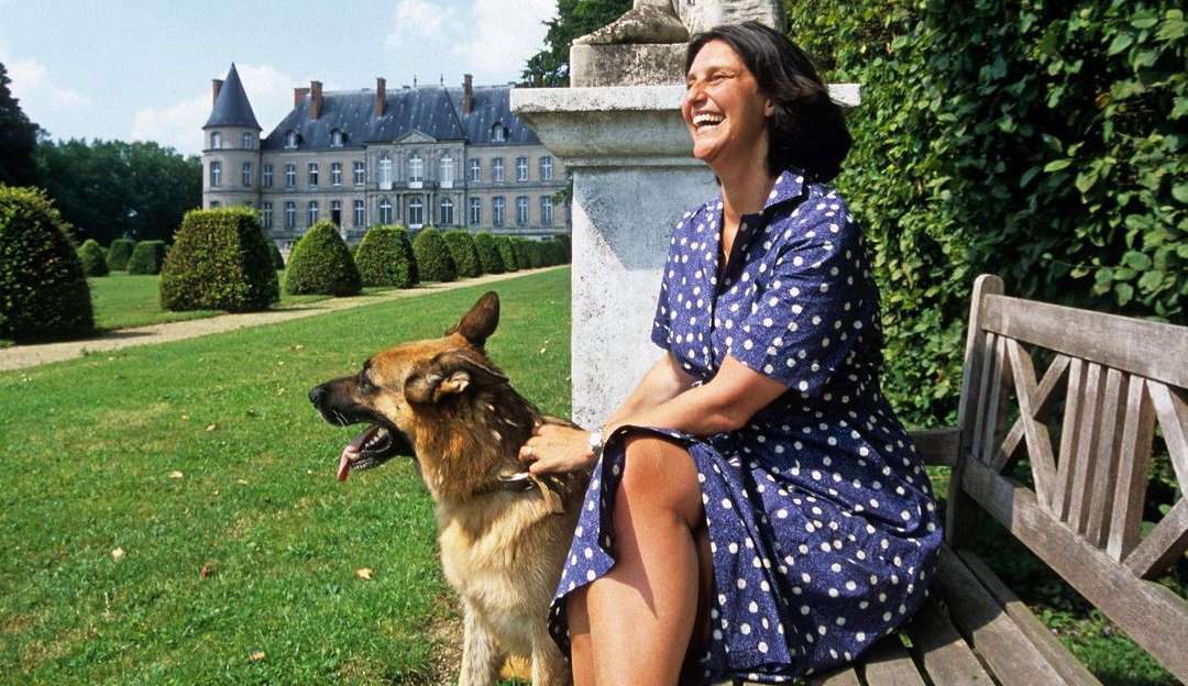 Princesa Minnie de Beauvau-Craon deixa legado de quiet luxury na realeza Lorena Bueri