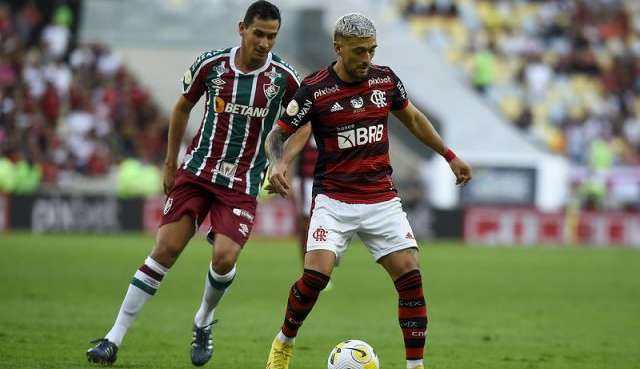 Fluminense x Flamengo: Escalações, horário e onde assistir Lorena Bueri