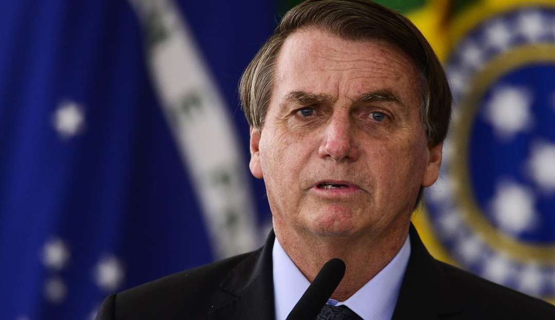 Bolsonaro depõe à PF sobre fraude em cartão de vacina Lorena Bueri
