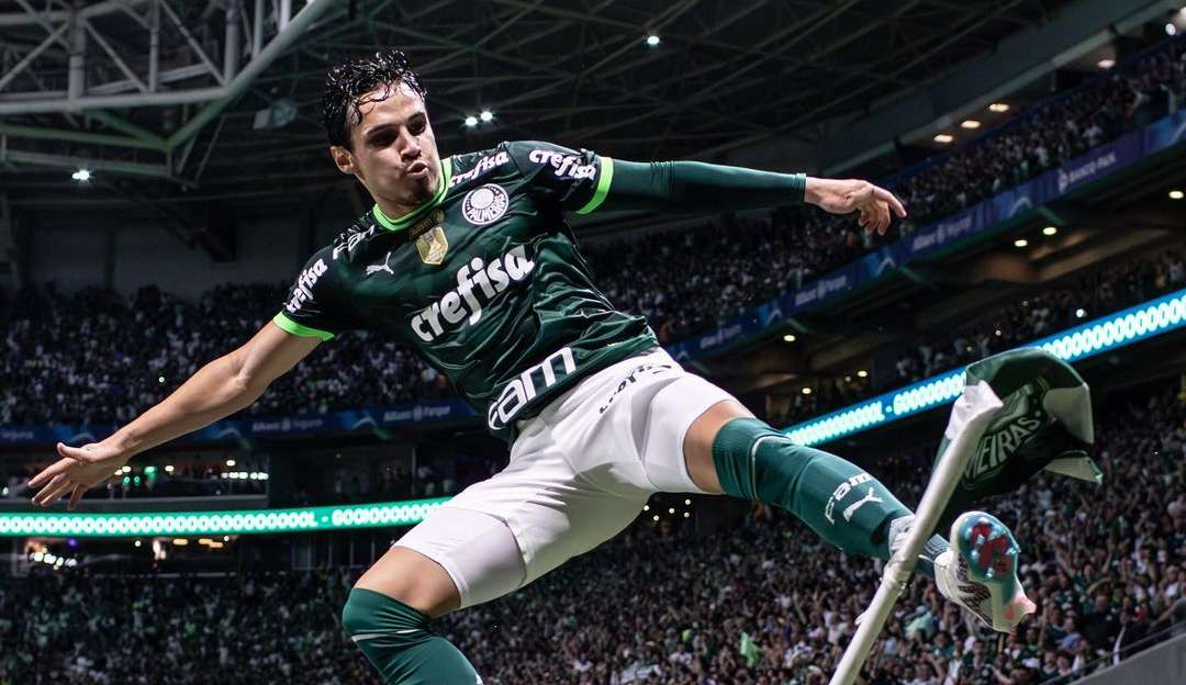 Palmeiras bate o Fortaleza e garante vantagem para jogo de volta na Copa do Brasil Lorena Bueri