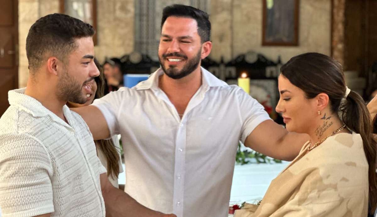 Thayse Teixeira e Leo Meireles renovam votos de casamento na Galiléia Lorena Bueri