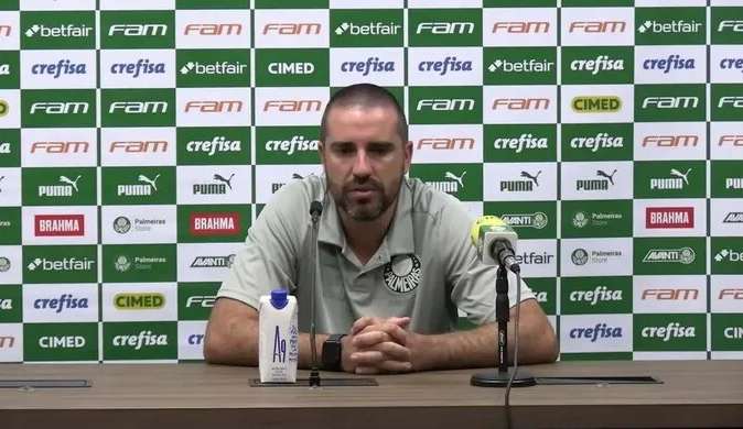 Palmeiras empata com Santos e técnico admite fraca atuação da equipe Lorena Bueri