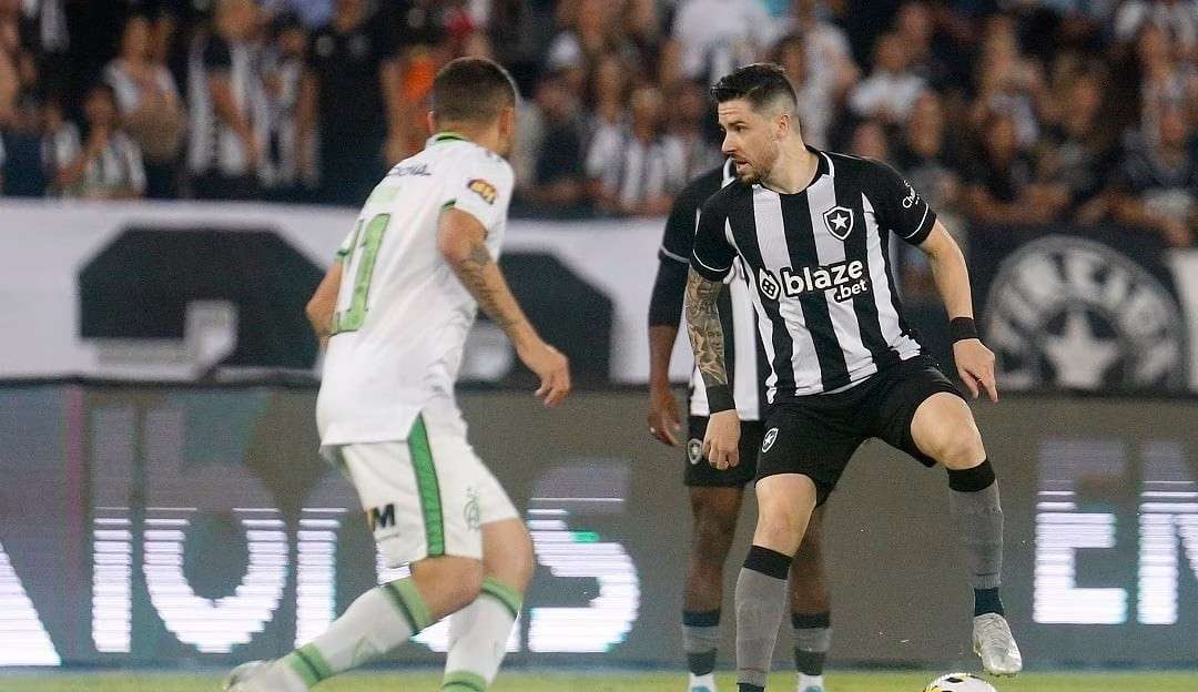 Botafogo imbatível recebe o América-MG vice-lanterna pelo Brasileirão
