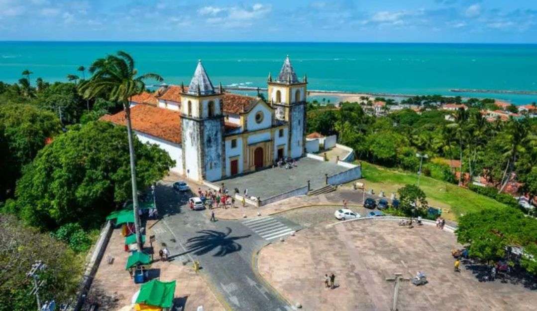 Turismo em Olinda: Veja o que visitar na cidade pernambucana Lorena Bueri
