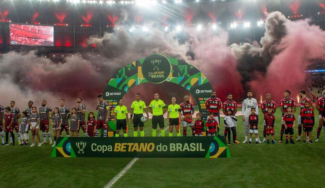  Clássico Fla-Flu pela Copa do Brasil tem recorde de público e renda na competição Lorena Bueri