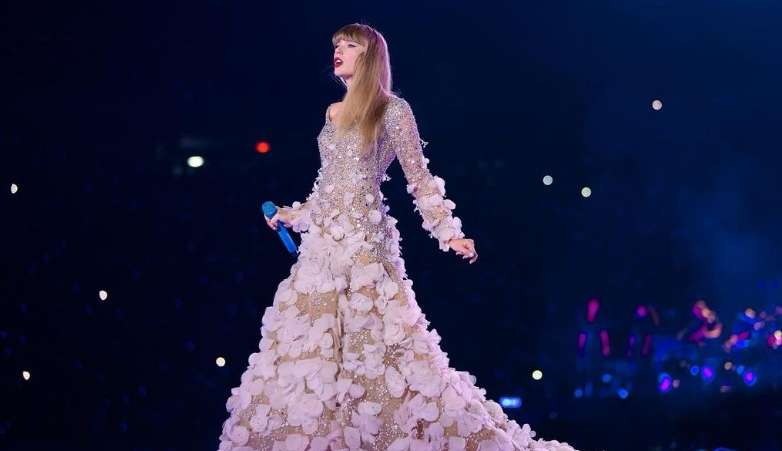 Taylor Swift anuncia três shows da 'The Eras Tour' no Brasil Lorena Bueri
