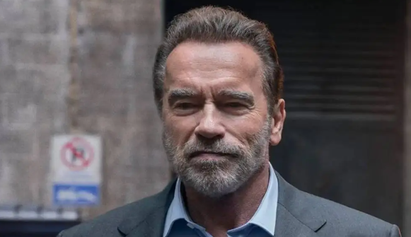 Arnold Schwarzenegger confessa ter assediado mulheres: “Foi errado” Lorena Bueri