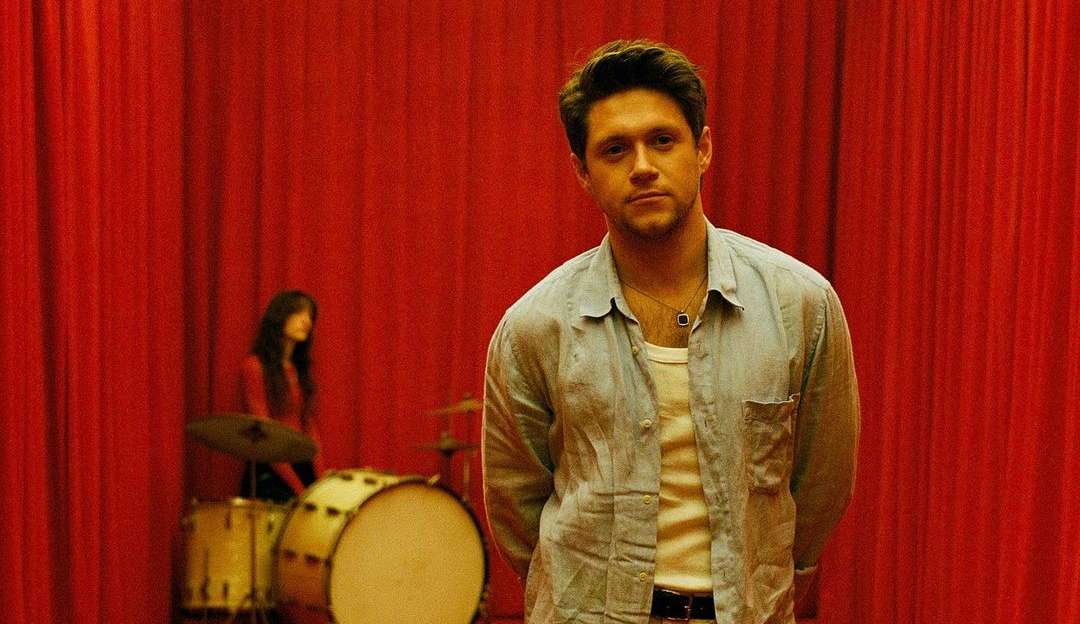 Niall Horan revela detalhes sobre reunião do One Direction Lorena Bueri