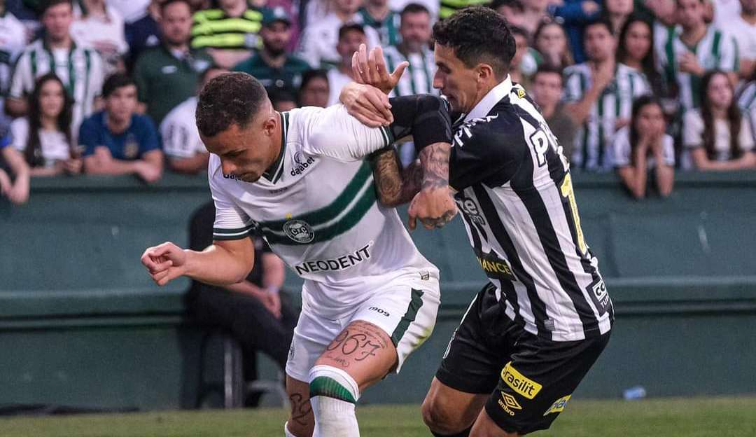 Coritiba e Santos empatam sem gols no Brasileirão Lorena Bueri