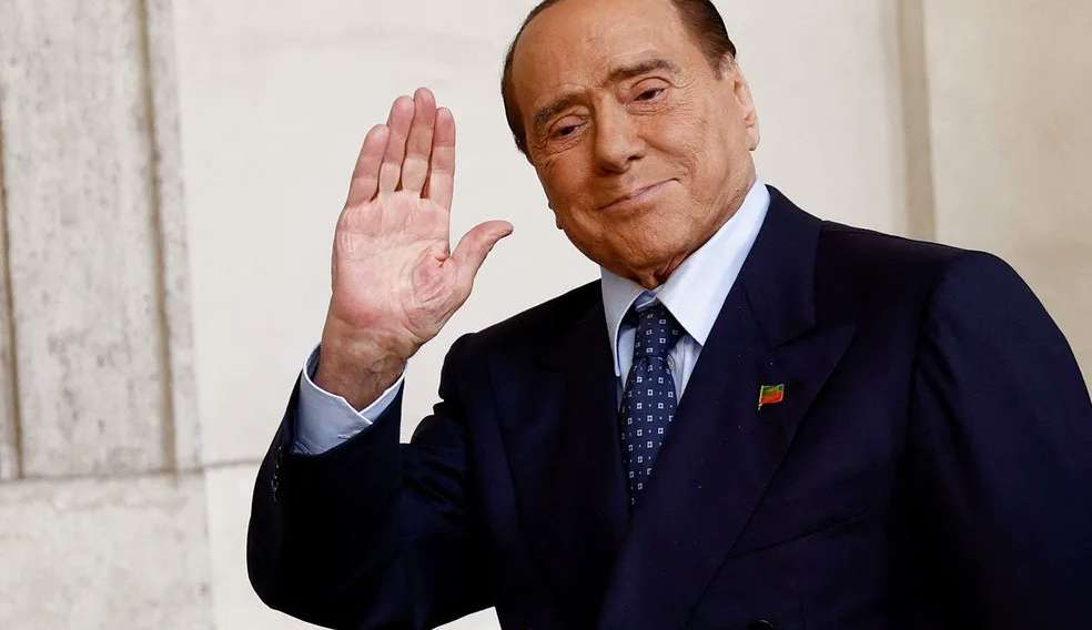 Morre o ex-primeiro-ministro italiano Silvio Berlusconi, aos 86 anos Lorena Bueri