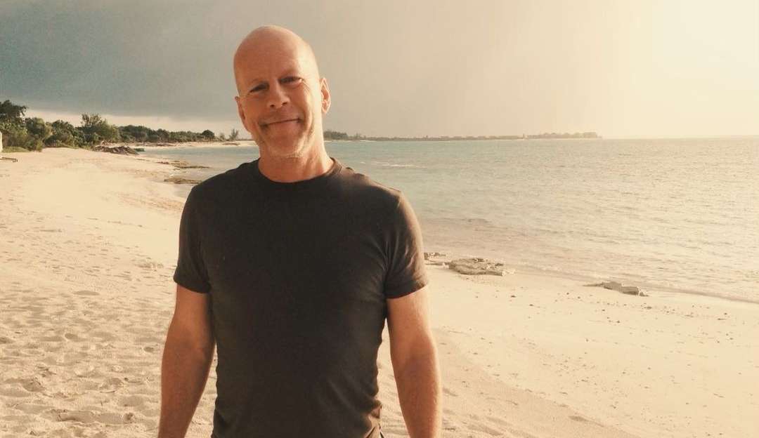 Bruce Willis: site afirma que ator está abalado com o estado mental de sua filha Lorena Bueri