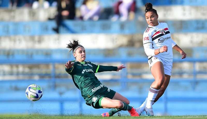 Palmeiras e São Paulo empatam pelas quartas do Brasileiro feminino Lorena Bueri